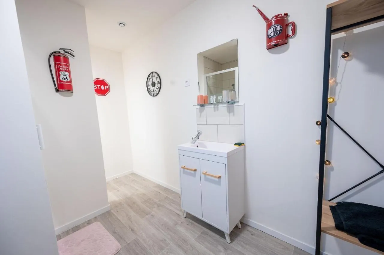 NG SuiteHome Lorient Lanester Netflix 0*,