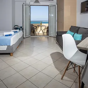 https://seperi-deep-blue.rethymnohotels.net