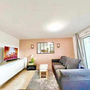 Appartement L'atelier Chic - Wifi Fibre - Parking Privee - Balcon - Netflix, Lanester